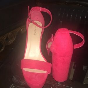 Red Thick Heel Platforms ❤️